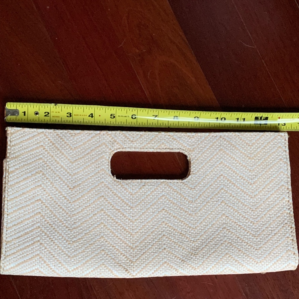 Giannini Clutch Handbag Woven Chevron Beige Structured Magnetic Snap Purse - Picture 7 of 8